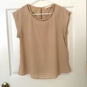Tan Short Sleeve Blouse with Neck Accent